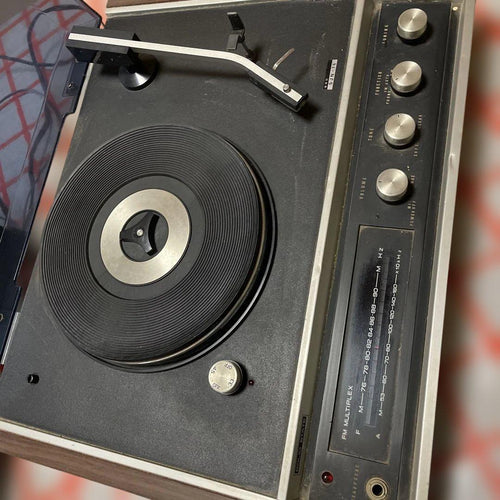 Columbia Record Players (Turntables) 2S-60F