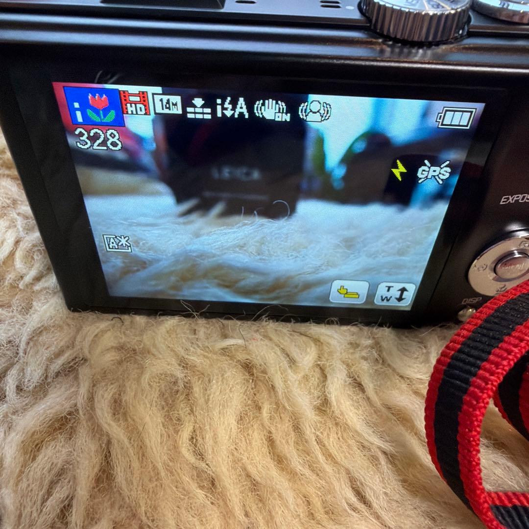 Leica Compact Digital Camera V-Lux30