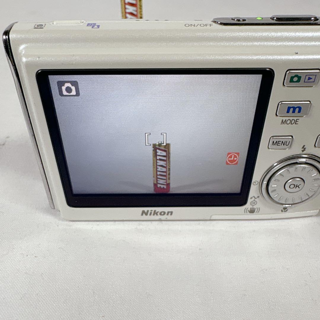 Nikon Compact Digital Cameras Coolpix S8