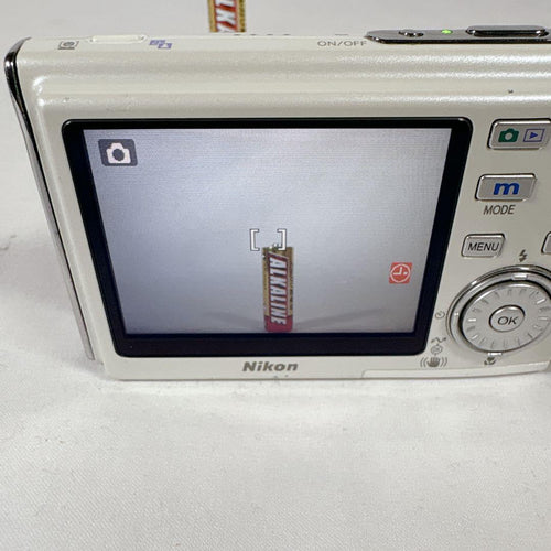 Nikon Compact Digital Cameras Coolpix S8
