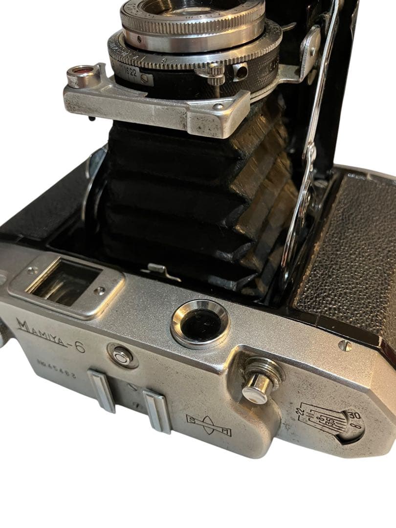 Mamiya Large -Size Medium Format Camera (Film) Mamiya-6 6