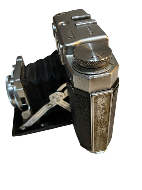 Mamiya Large -Size Medium Format Camera (Film) Mamiya-6 6
