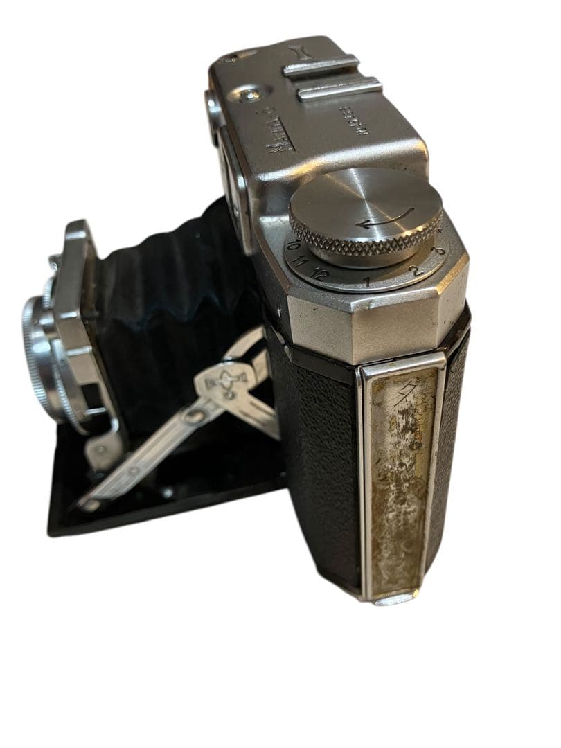 Mamiya Large -Size Medium Format Camera (Film) Mamiya-6 6