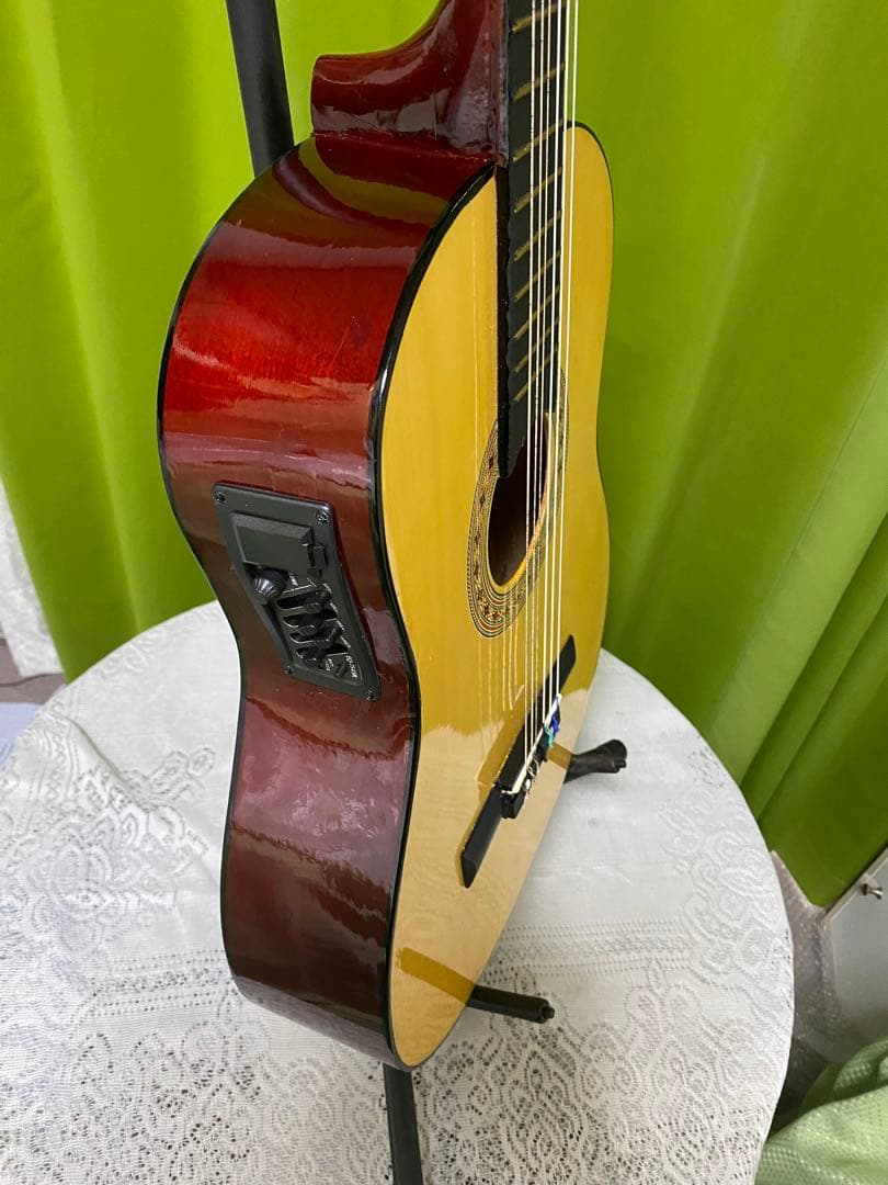 Yamaha Classical Guitar A13