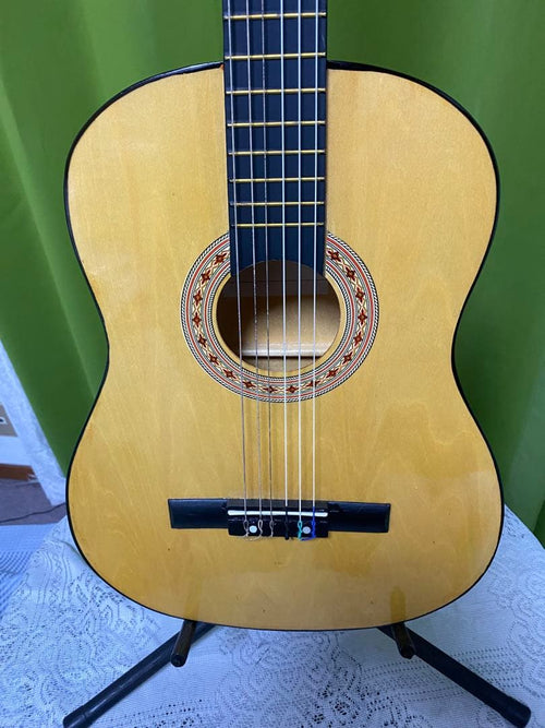 Yamaha Classical Guitar A13