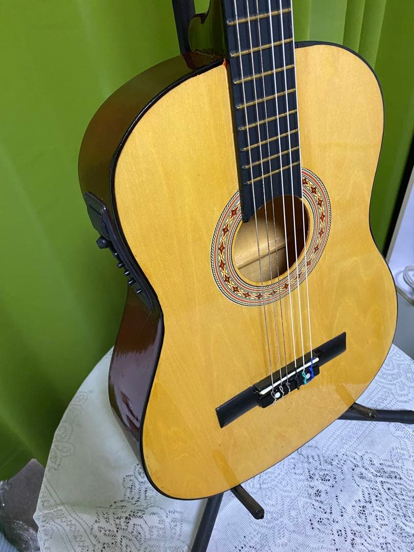 Yamaha Classical Guitar A13