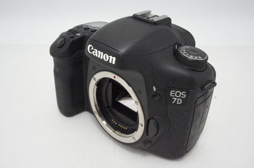 Canon Digital Slr Eos 7D 260418O