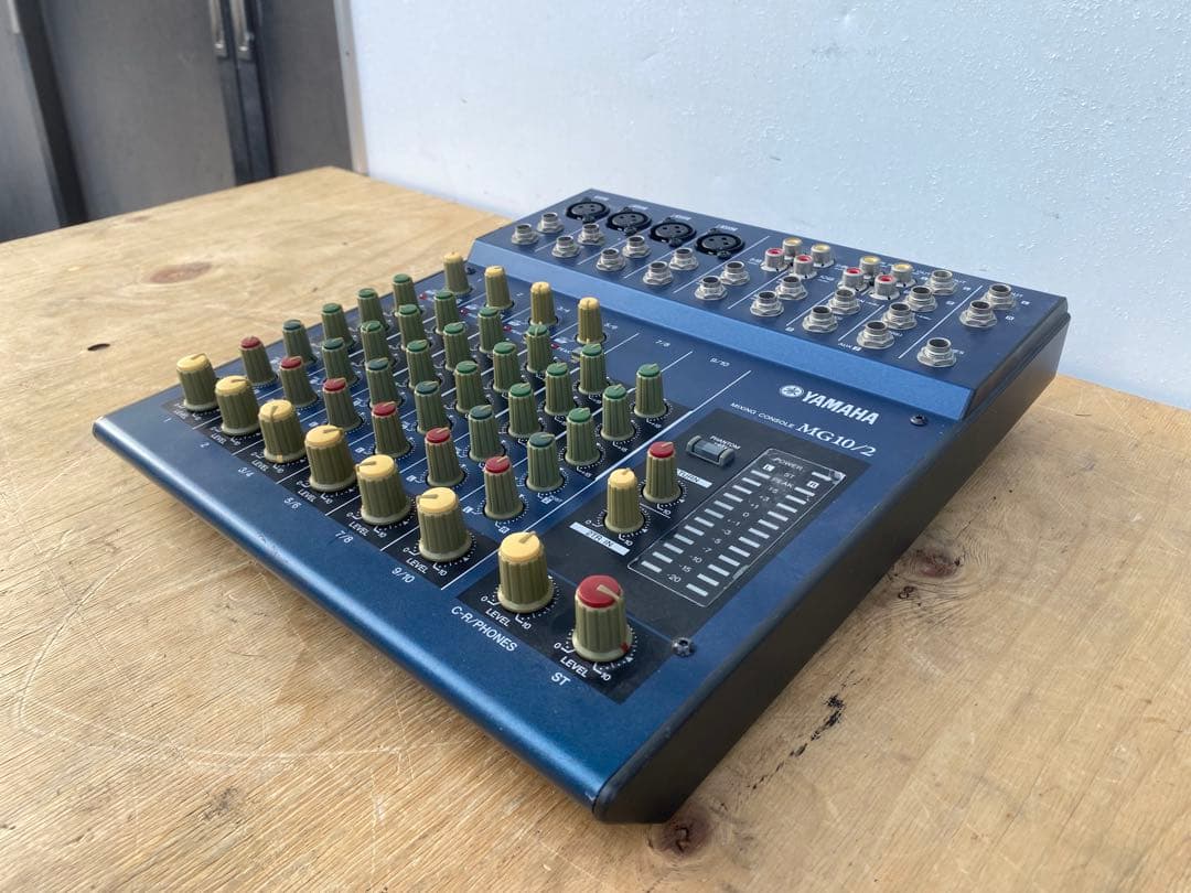 Yamaha Analog Mixer Mg10/2