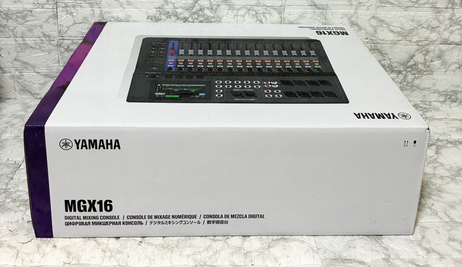 Yamaha Digital Mixer Mgx16 22