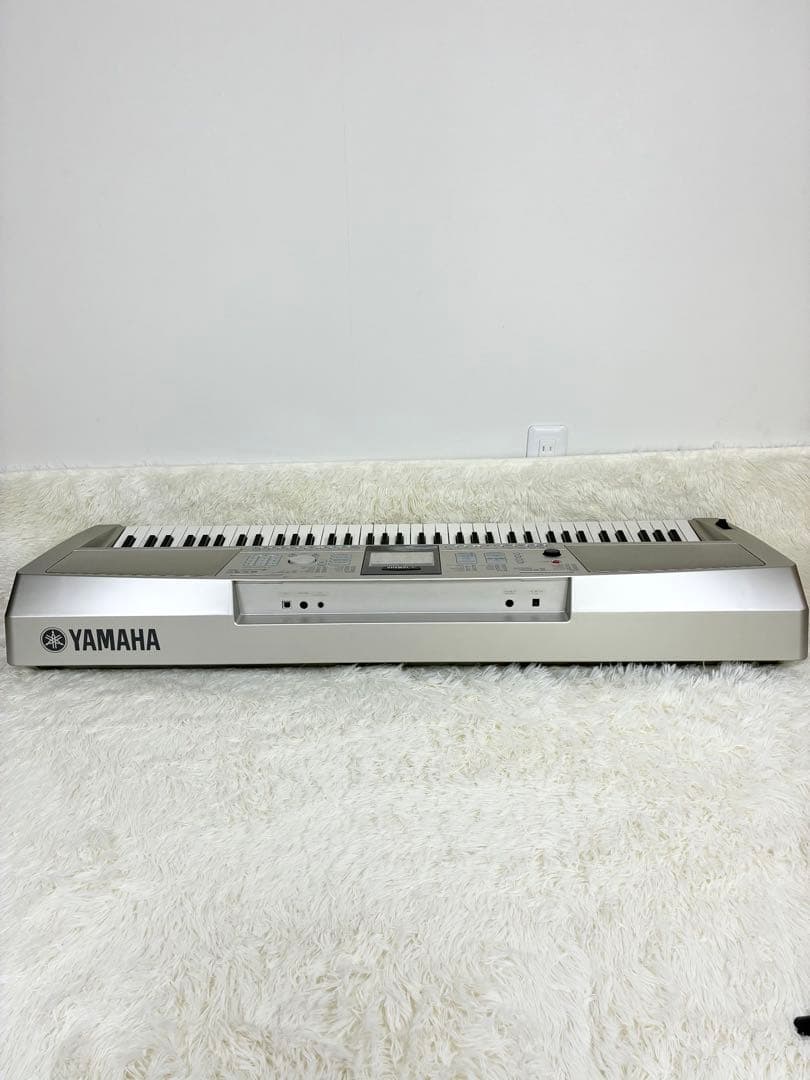 Yamaha Keyboard Electronic Piano Dgx-305 76