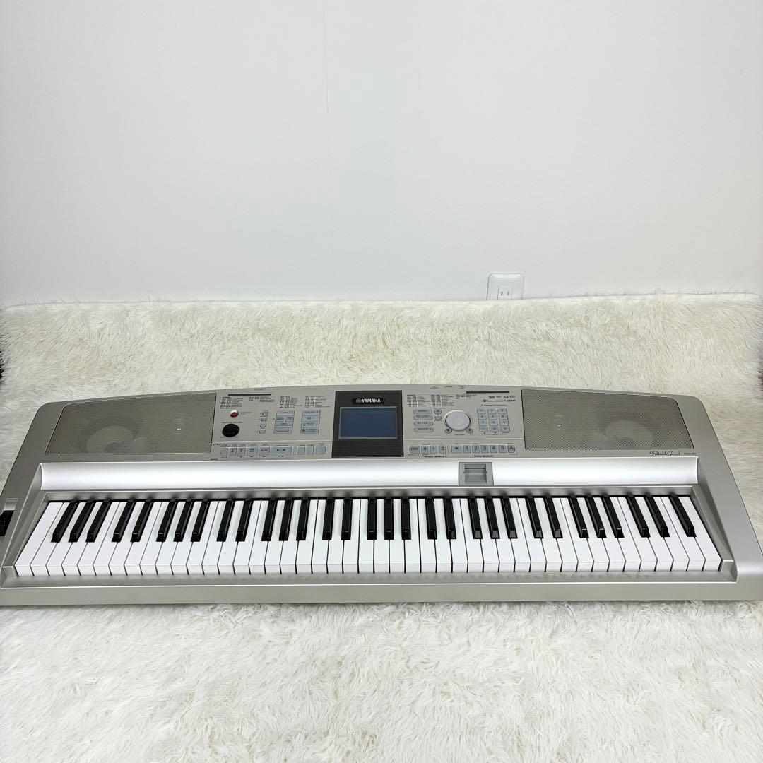 Yamaha Keyboards Digital Pianos Dgx-305 76