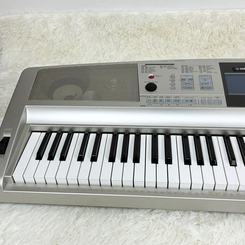 Yamaha Keyboard Electronic Piano Dgx-305 76