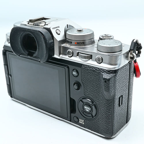 Mirrorless Interchangeable Lips Fujifilm X-T4 X-T4-S