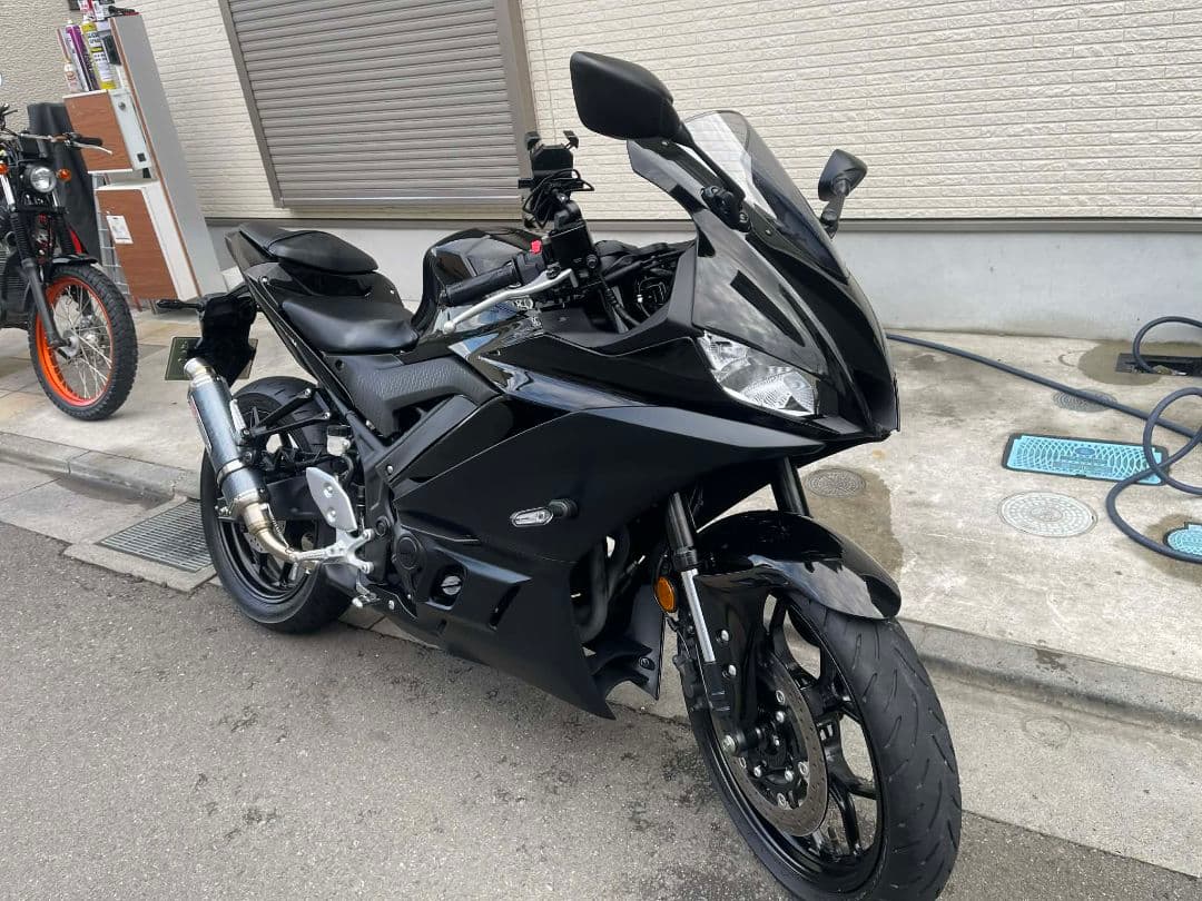 Yamaha Motorcycle Body R (Rh21J-