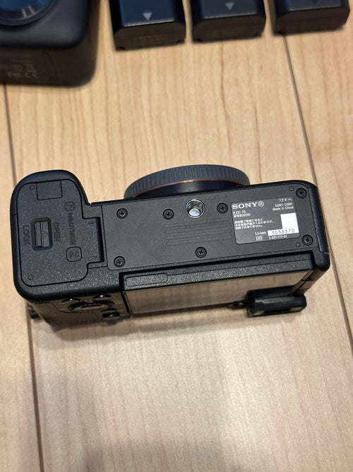Sony Mirrorless Interchangeable Lens Cameras 7C