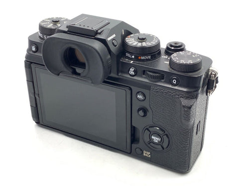 Mirrorless Interchangeable Lips X-T4