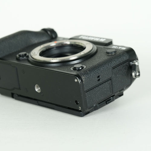 Fujifilm Mirrorless Interchangeable Lips 18,460 X-T5 X