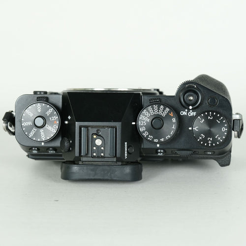 Fujifilm Mirrorless Interchangeable Lips 18,460 X-T5 X