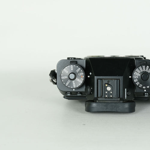 Fujifilm Mirrorless Interchangeable Lips 18,460 X-T5 X