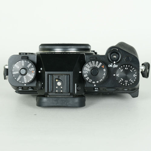 Fujifilm Mirrorless Interchangeable Lips 18,460 X-T5 X