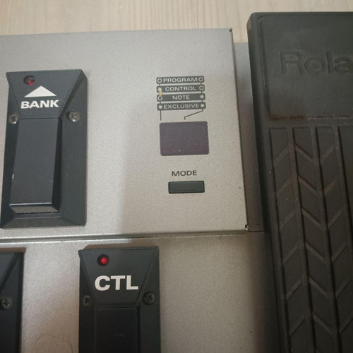 Roland Effects Boards Fc-200 Midi Boss Fs-5L