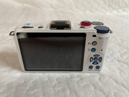 Mirrorless Interchangeable Lens Cameras Pentax Q10 Type 00