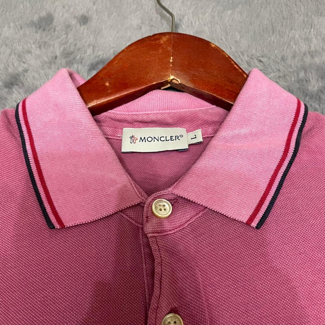 Moncler Short-Sleeve R1169 L