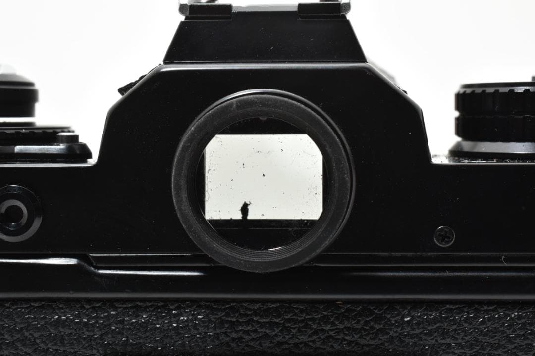 Slr Camera (Film) Nikon Fe #21202