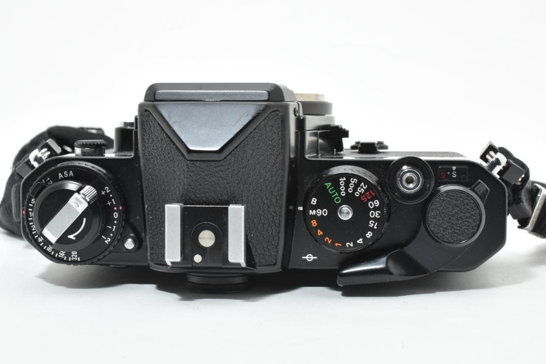 Slr Camera (Film) Nikon Fe #21202