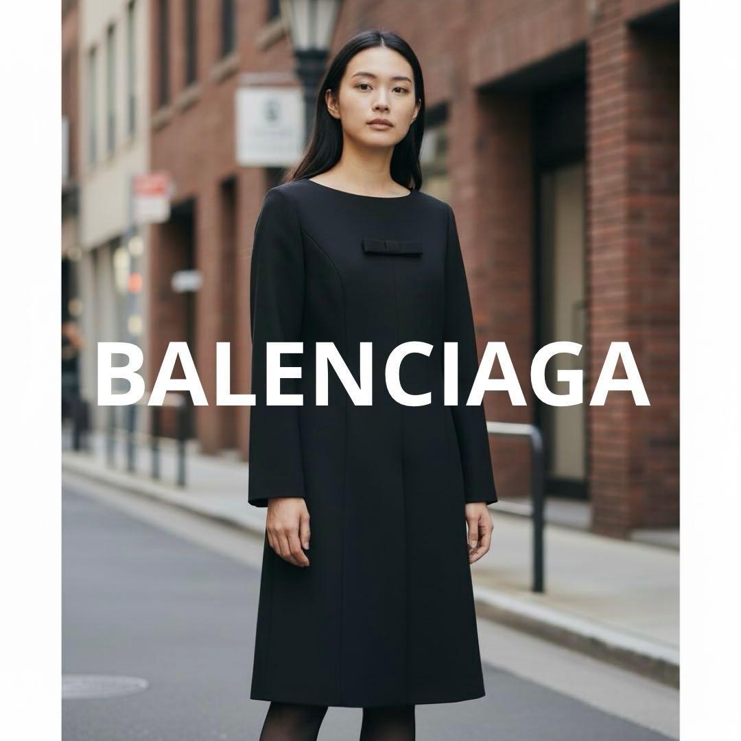 Balenciaga Others /La Mode
