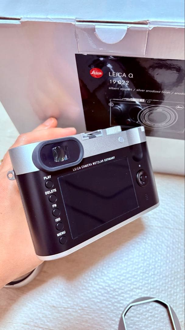 Compact Digital Cameras Leica Q Typ116