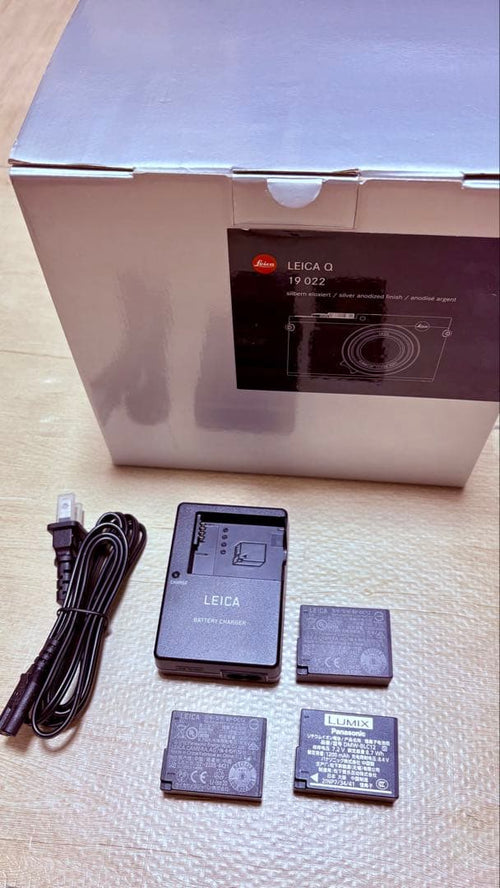 Compact Digital Cameras Leica Q Typ116
