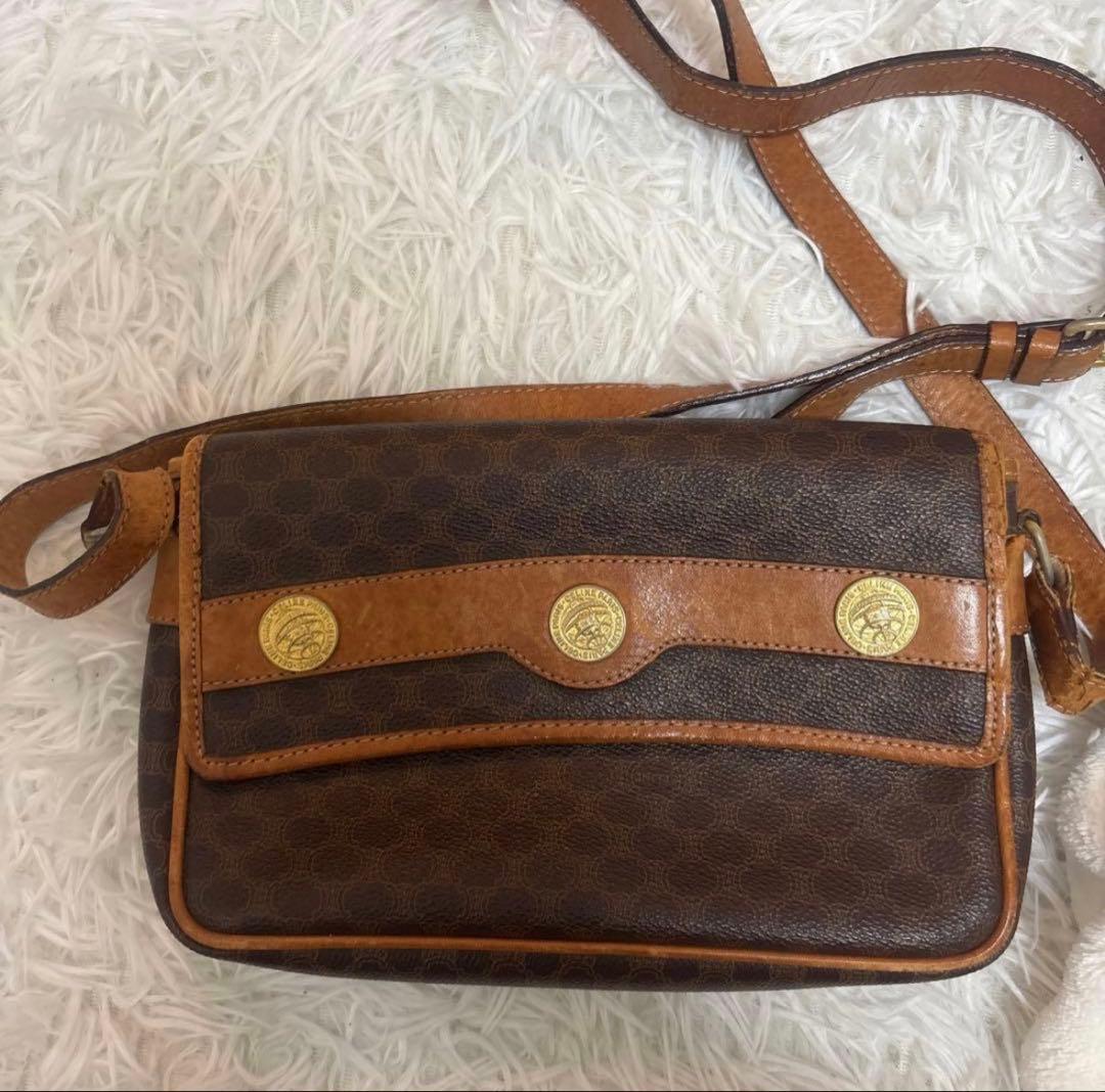 Celine Shoulder Bags