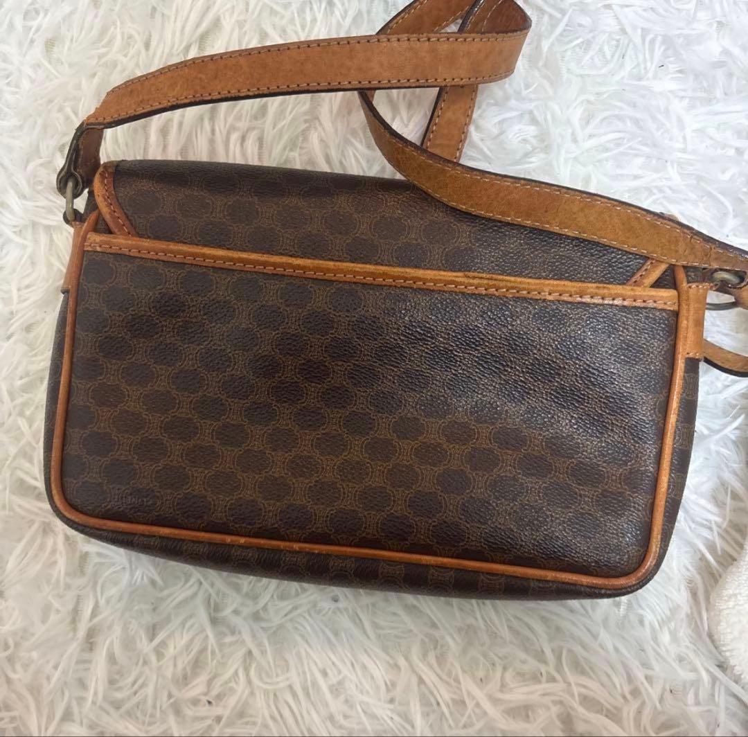 Celine Shoulder Bags