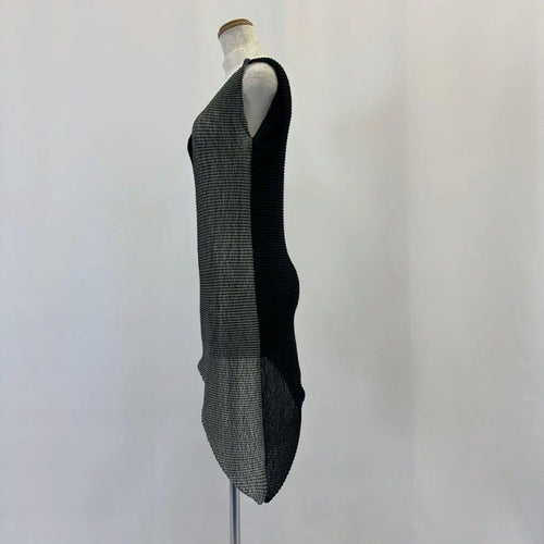 Issey Miyake No Sleeve
