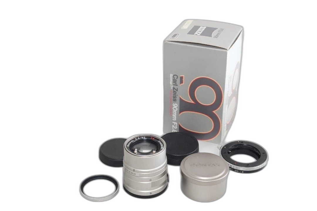 Carl Zeiss Lens (Single Focus) Sonnar T* F2.8 K&F. E