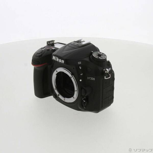 Nikon Digital Slr D7200 198