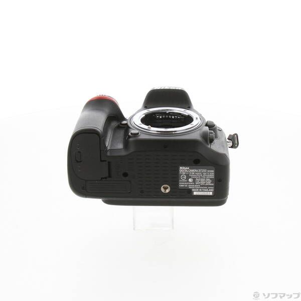Nikon Digital Slr D7200 198