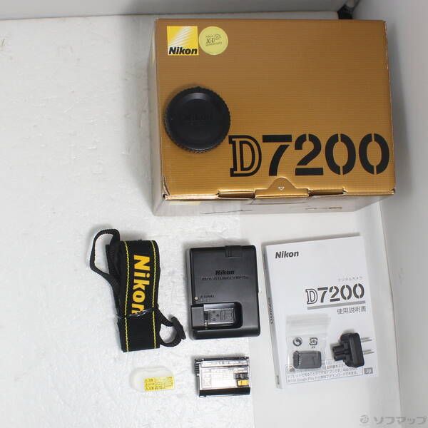 Nikon Digital Slr D7200 198