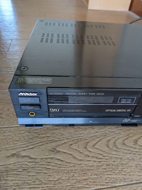 Victor Cd, Md Cassette Decks Xd-Z1100 Dat