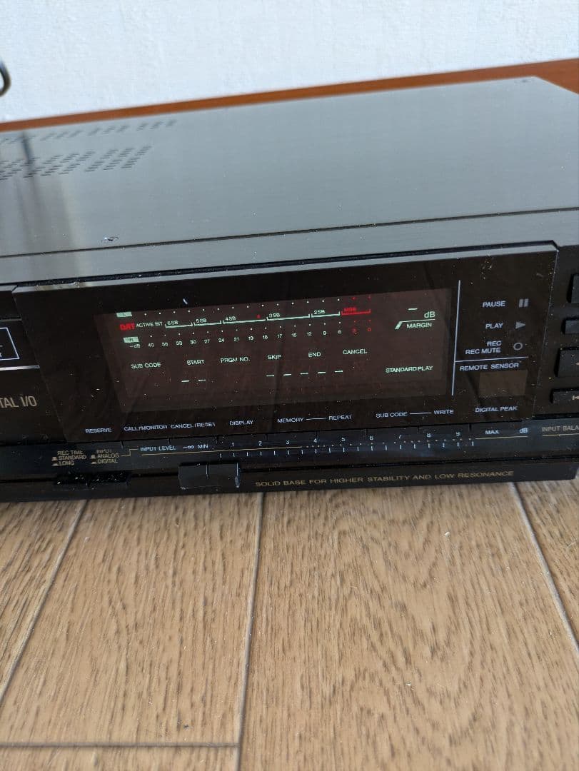 Victor Cd, Md Cassette Decks Xd-Z1100 Dat