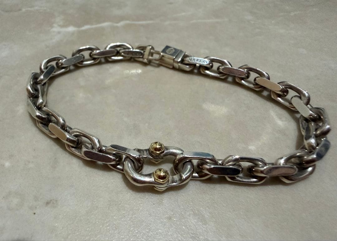 Tiffany Bracelets Co.