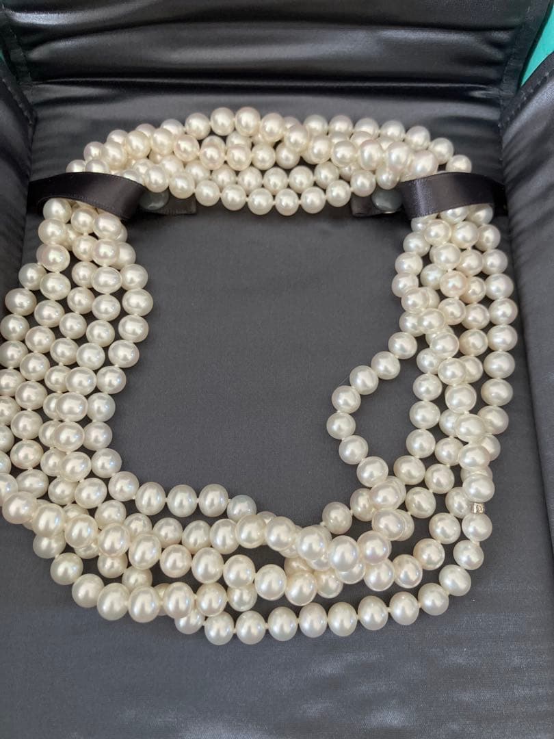 Tiffany Necklace Co.