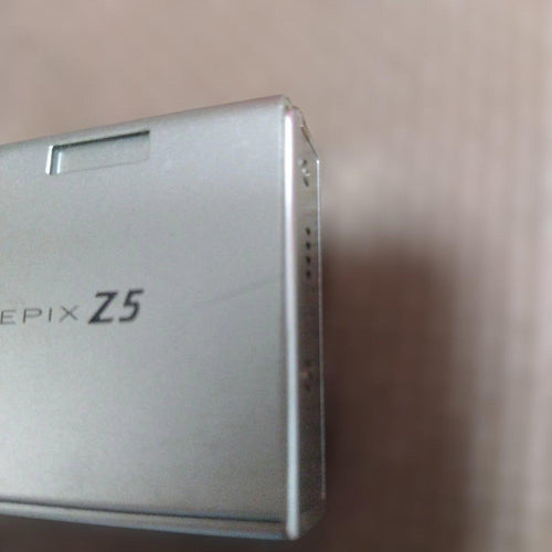 Fujifilm Compact Digital Camera Finepix Z5