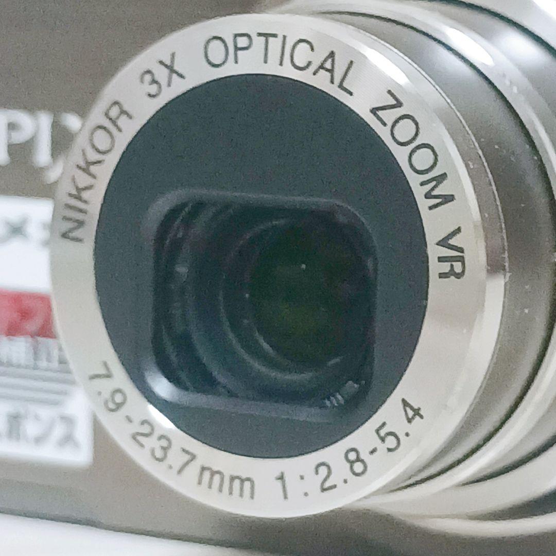 Nikon Compact Digital Cameras Coolpix S700