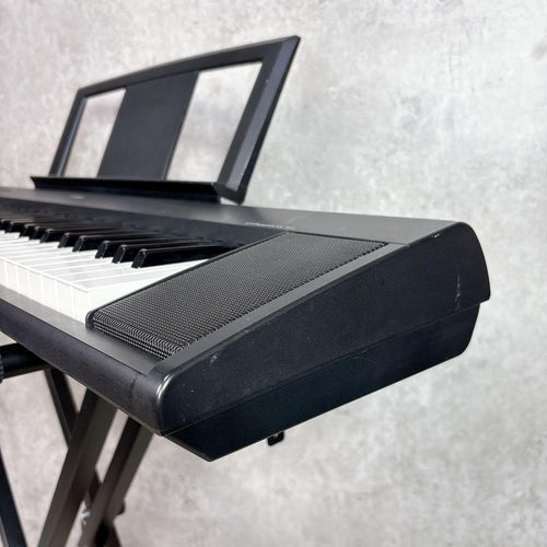 Yamaha Keyboards Digital Pianos Np-11