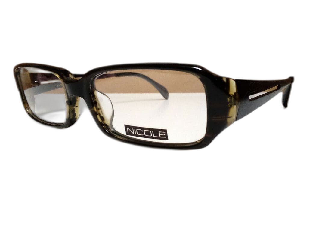 Nicole Glasses