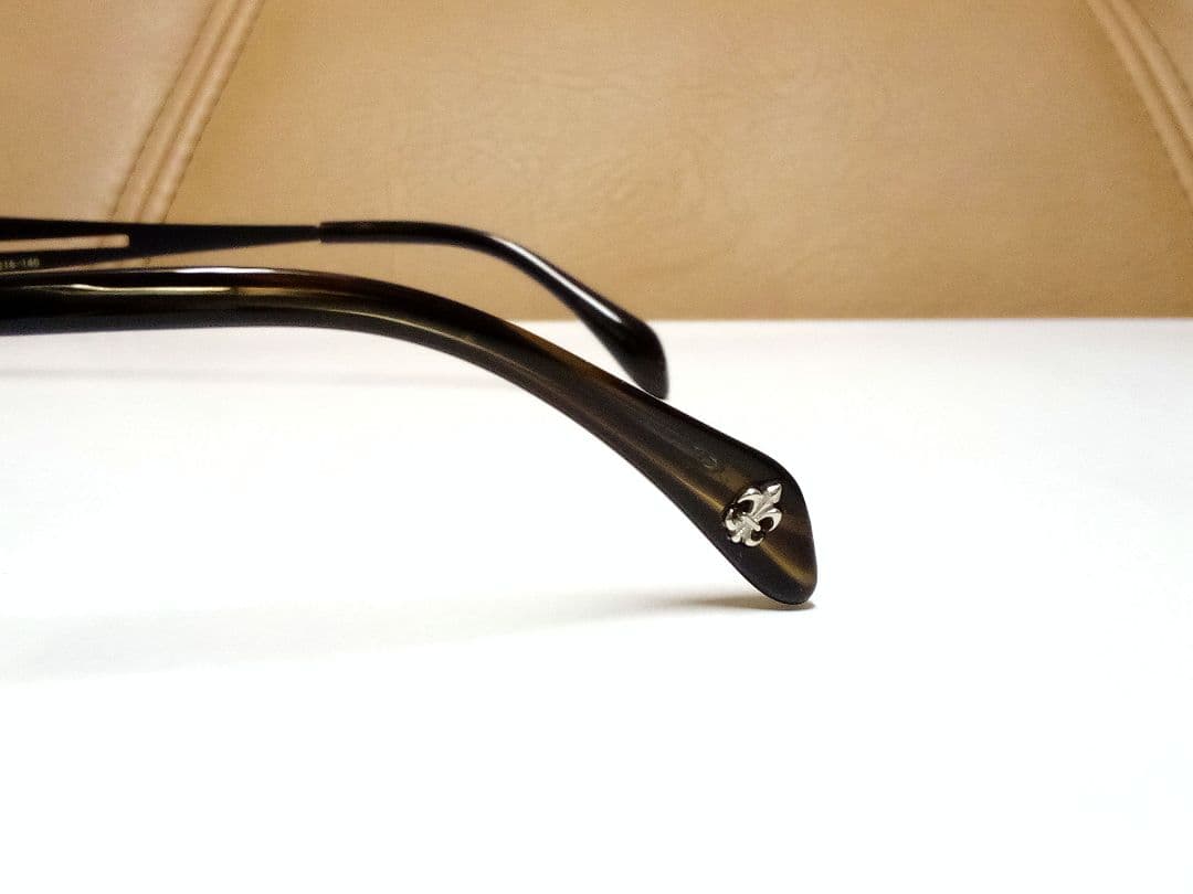 Nicole Glasses