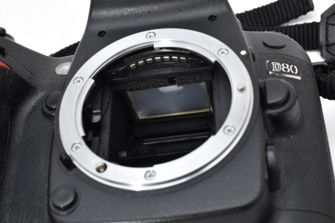 Digital Slr 7,093 Nikon D80 #21552