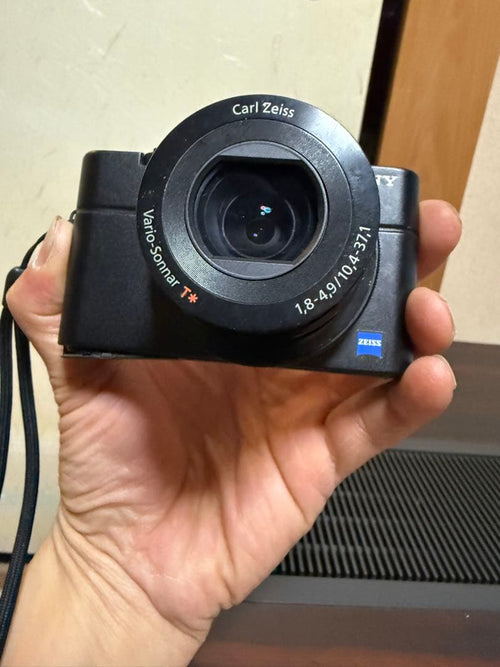 Sony Compact Digital Camera Rx100